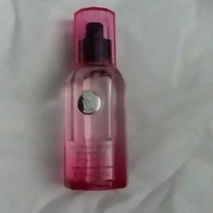 Victoria's Secret Bombshell Body Mist / Spray